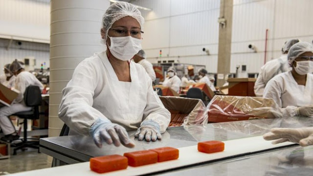 auxiliar de produção auxiliar de produção
