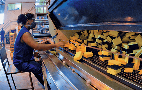 auxiliar de produção auxiliar de produção