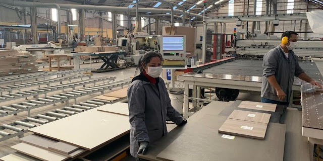 auxiliar de produção auxiliar de produção