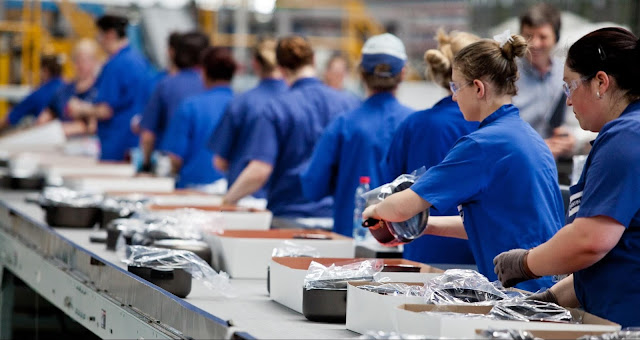 auxiliar de produção auxiliar de produção