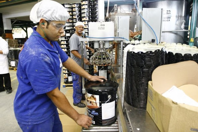 auxiliar de produção auxiliar de produção