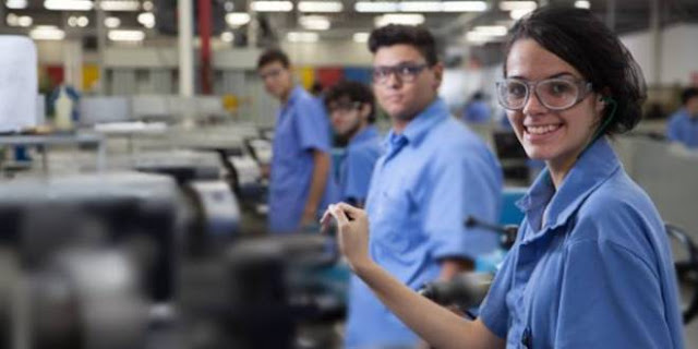 auxiliar de produção auxiliar de produção