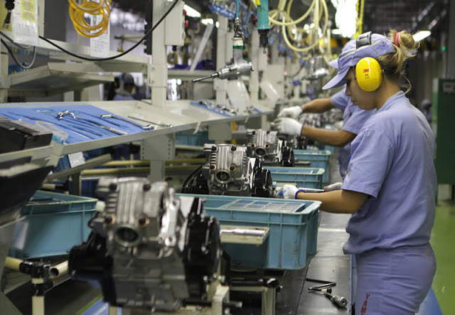auxiliar de produção auxiliar de produção
