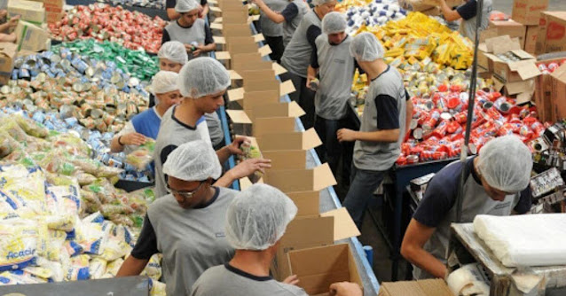 Auxiliar de produção Auxiliar de produção