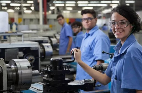 ajudante de produção ajudante de produção