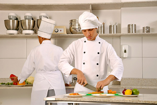 auxiliar de cozinha auxiliar de cozinha