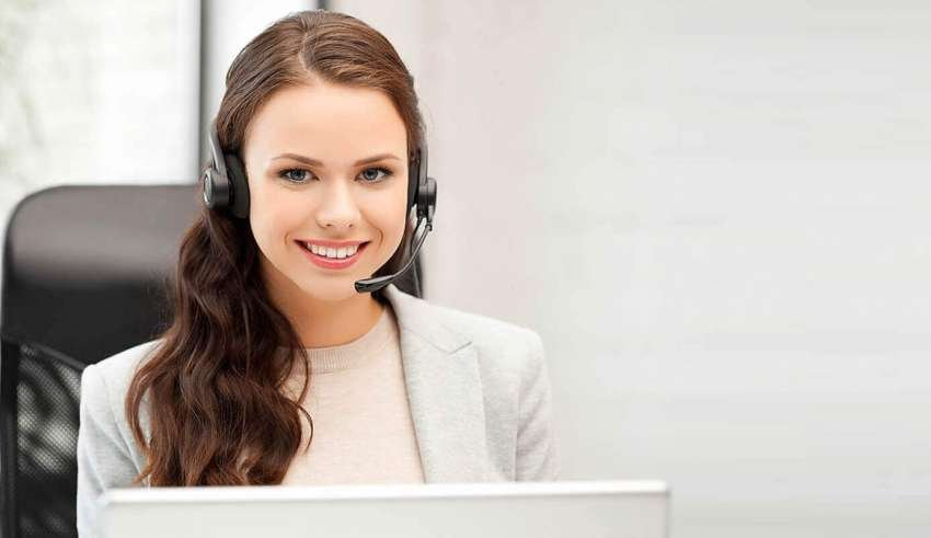 Vaga de Recepcionista em Curitiba