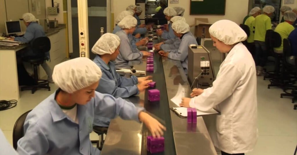 Vagas para Auxiliar de Produção em Colombo