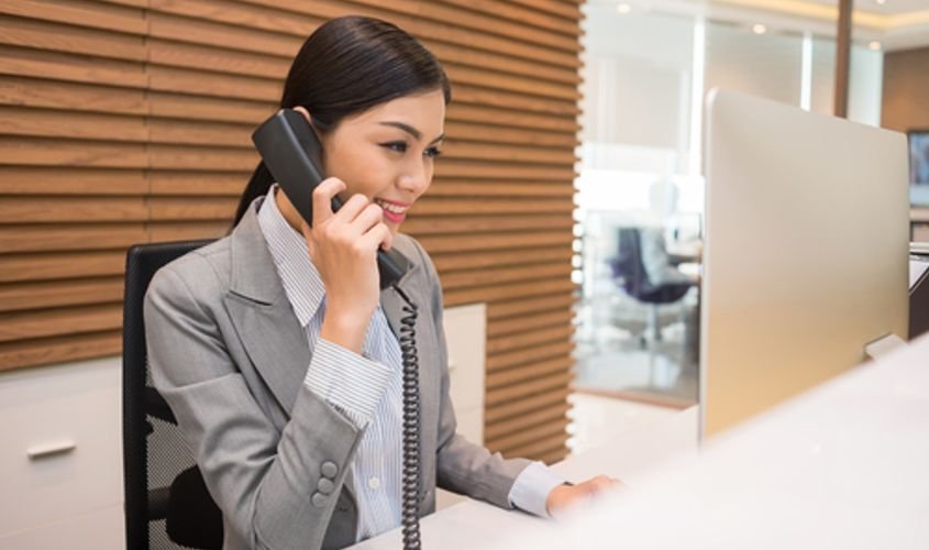 Vaga de Recepcionista em Curitiba – PR