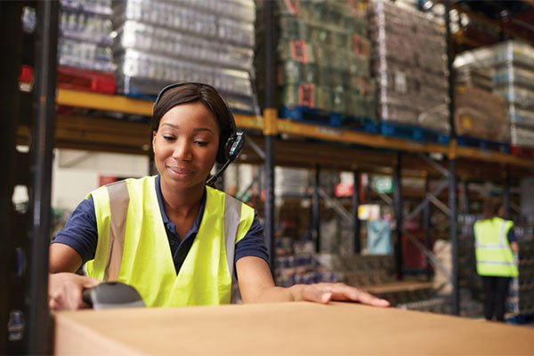 30 vagas: Auxiliar de depósito – Pode ser primeiro emprego