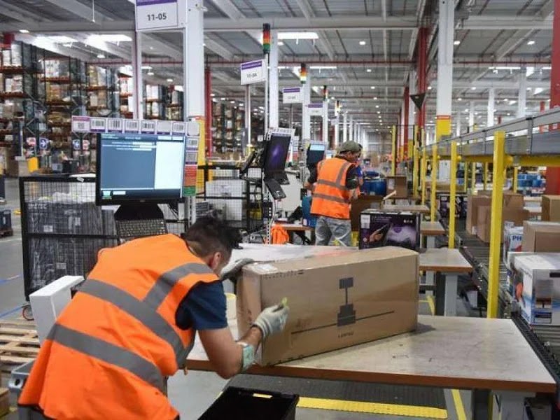 Auxiliar operacional – Segunda a sexta (R$ 2.133,00)