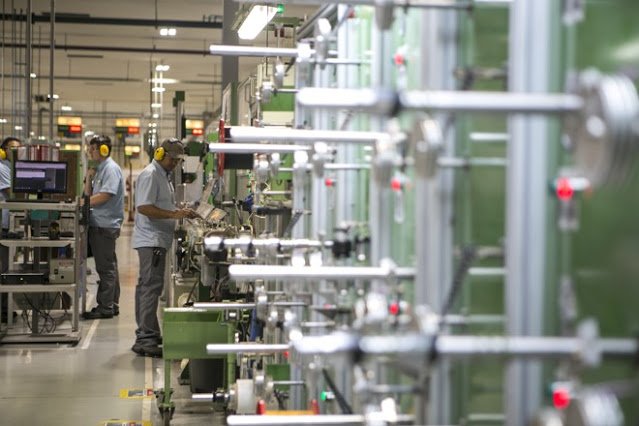 Multinacional Contrata Montador para Linha de produção