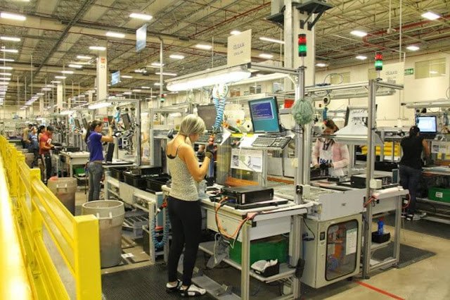 30 Vagas: Auxiliar de Produção – 1º e 2º Turno